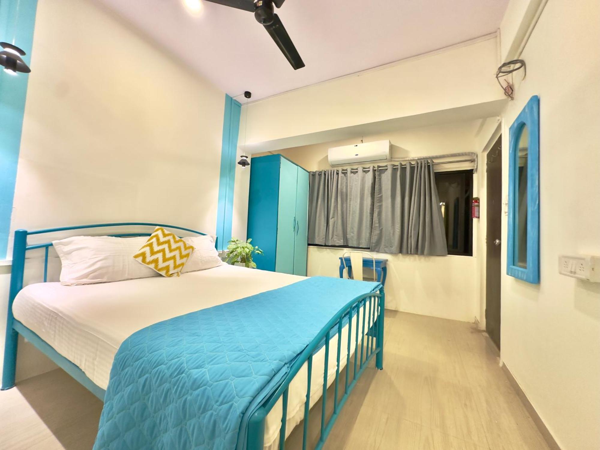 Locomo Express - Stay Work Eat Mumbai Exterior foto