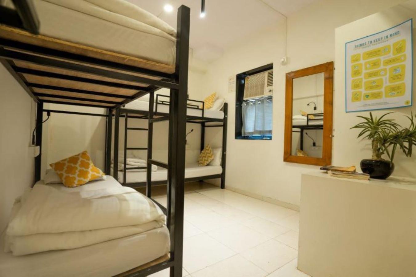 Locomo Express - Stay Work Eat Mumbai Exterior foto